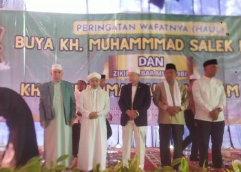 Anggota DPR RI Drs. H.Cek Endra Turut Hadir Peringatan Haul Ke 23 KH.Muhammad Salek tahun 2026