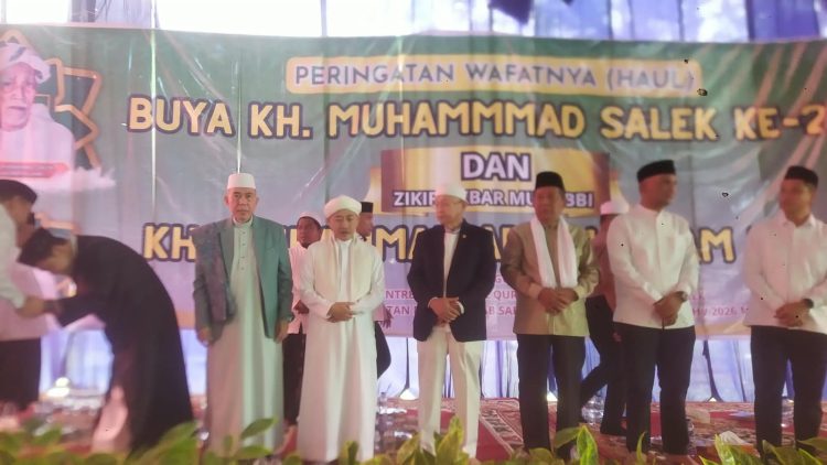 Anggota DPR RI Drs. H.Cek Endra Turut Hadir Peringatan Haul Ke 23 KH.Muhammad Salek tahun 2026