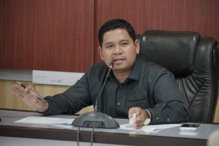 Wakil Ketua DPRD Kota Jambi Soroti Pungutan Sekolah, Minta Seragam Tak Jadi Syarat Daftar Ulang