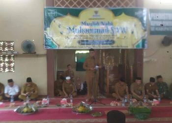 Bupati Sarolangun Salurkan Zakat untuk 270 Mustahik di Tiga Desa Kecamatan Singkut